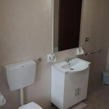 Casa Volpe Magliano Alfieri